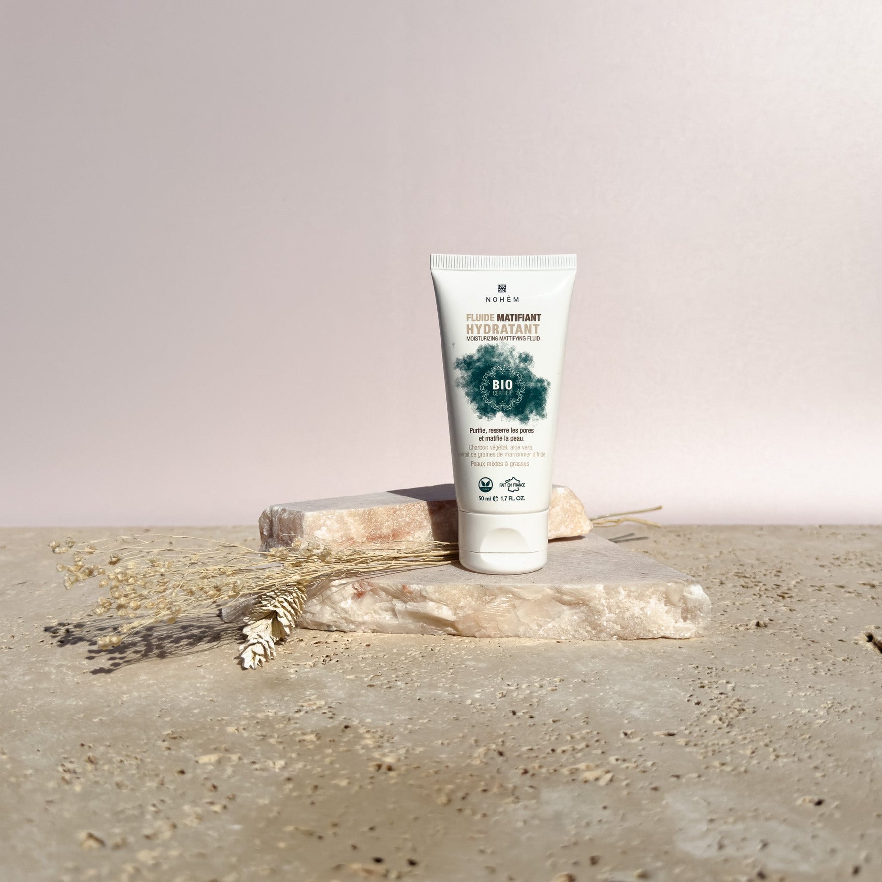 Fluide matifiant pour peau grasse