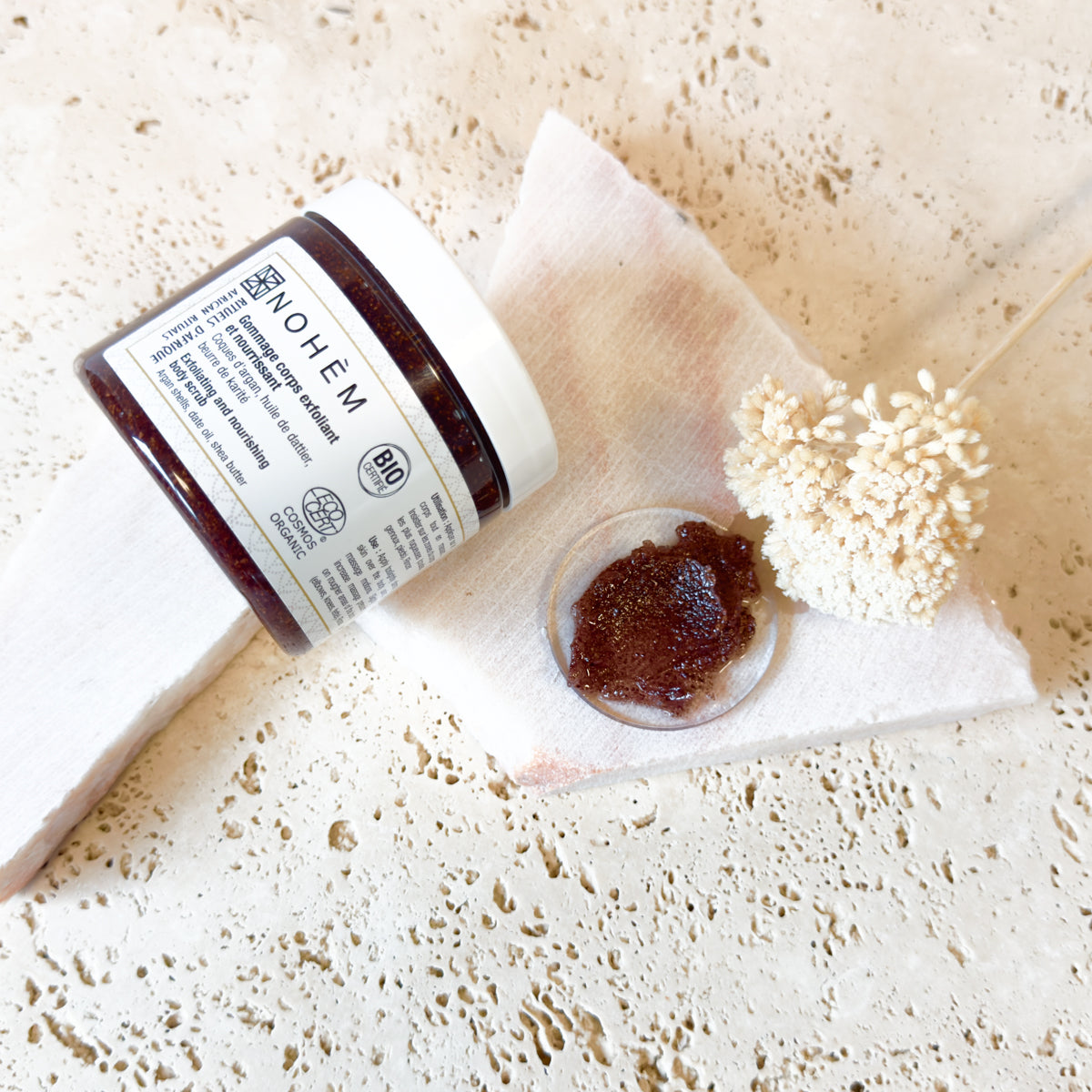 gommage corporel nourrissant