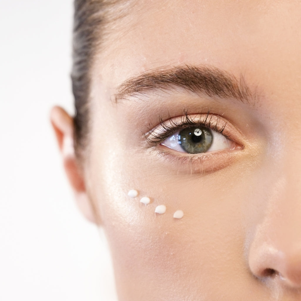 How to take care of the eye area?