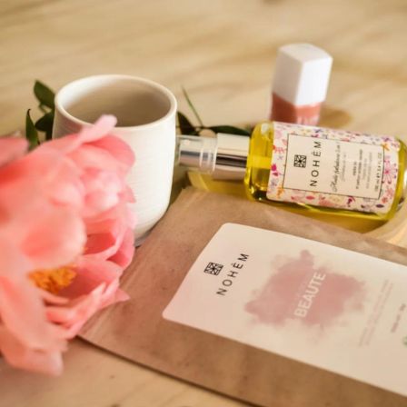 huile visage et corps et tisane bien-être