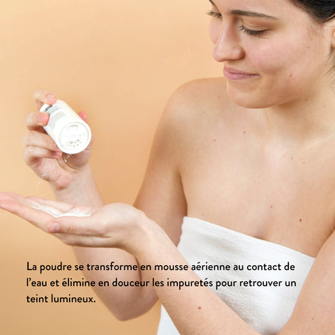 poudre nettoyante pour le visage